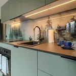 Collina Forest Design-studio By Vacations Apartment *
